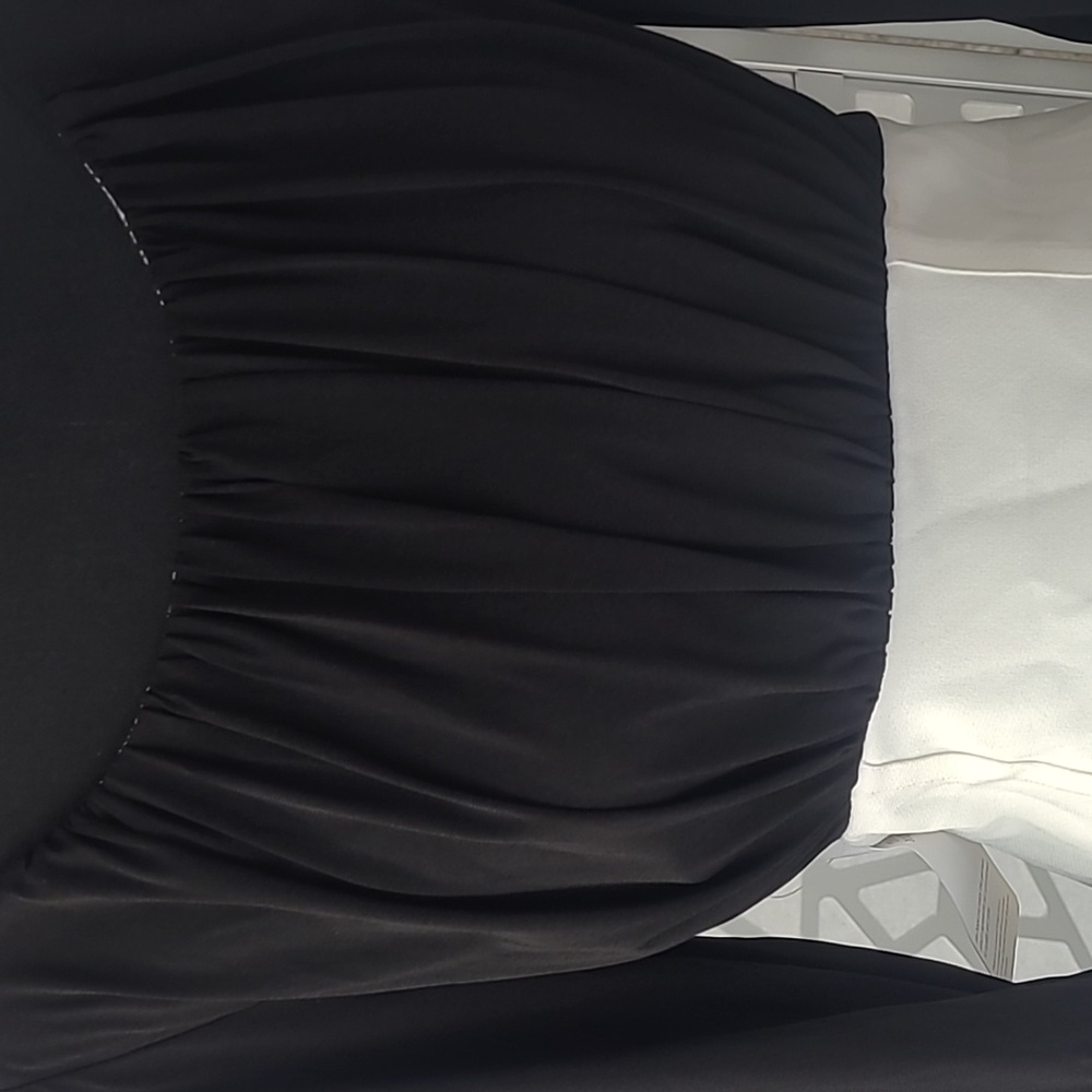 Tahari Black and White Dress - Picture 5 of 6